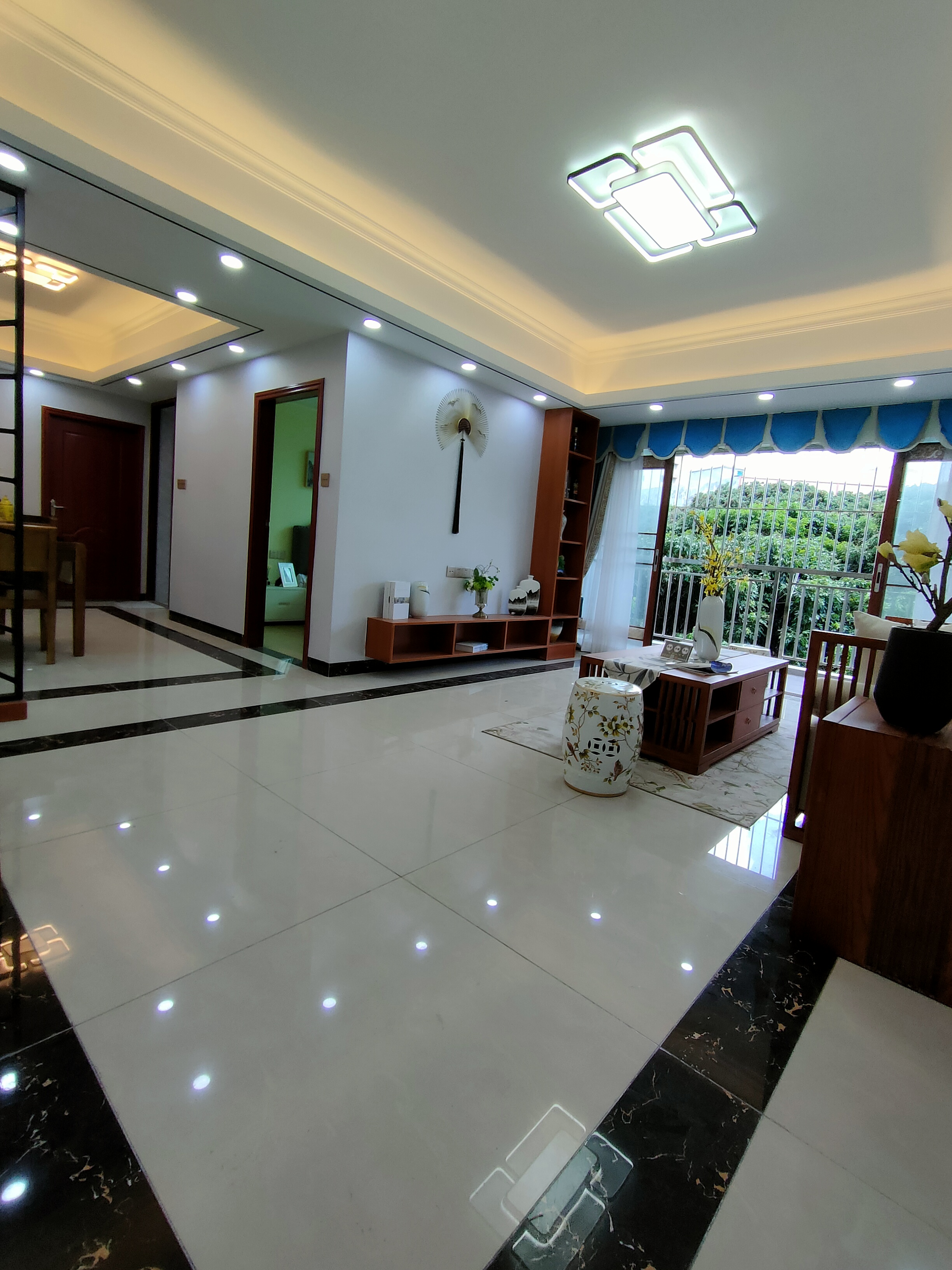 大嶺山小產權房