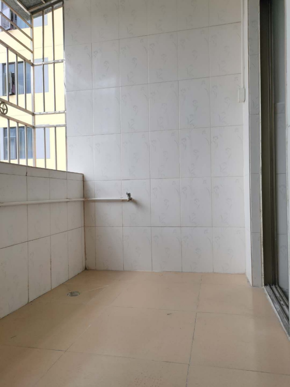 匯福豪居2期原始1房1廳，預售價52萬左右