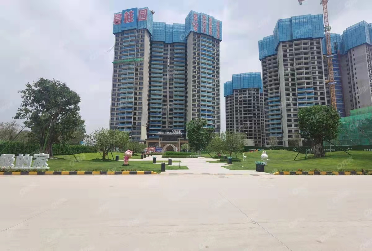 碧桂園日昇昌領(lǐng)峰，領(lǐng)峰花園均價14000元/平