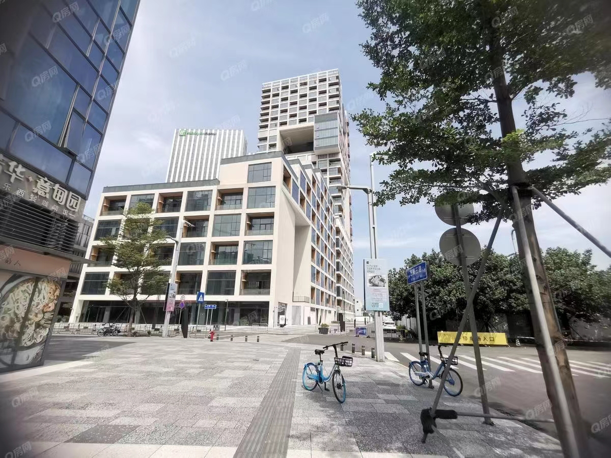 國際藝展中心設(shè)計(jì)SOHO-均價55元/平