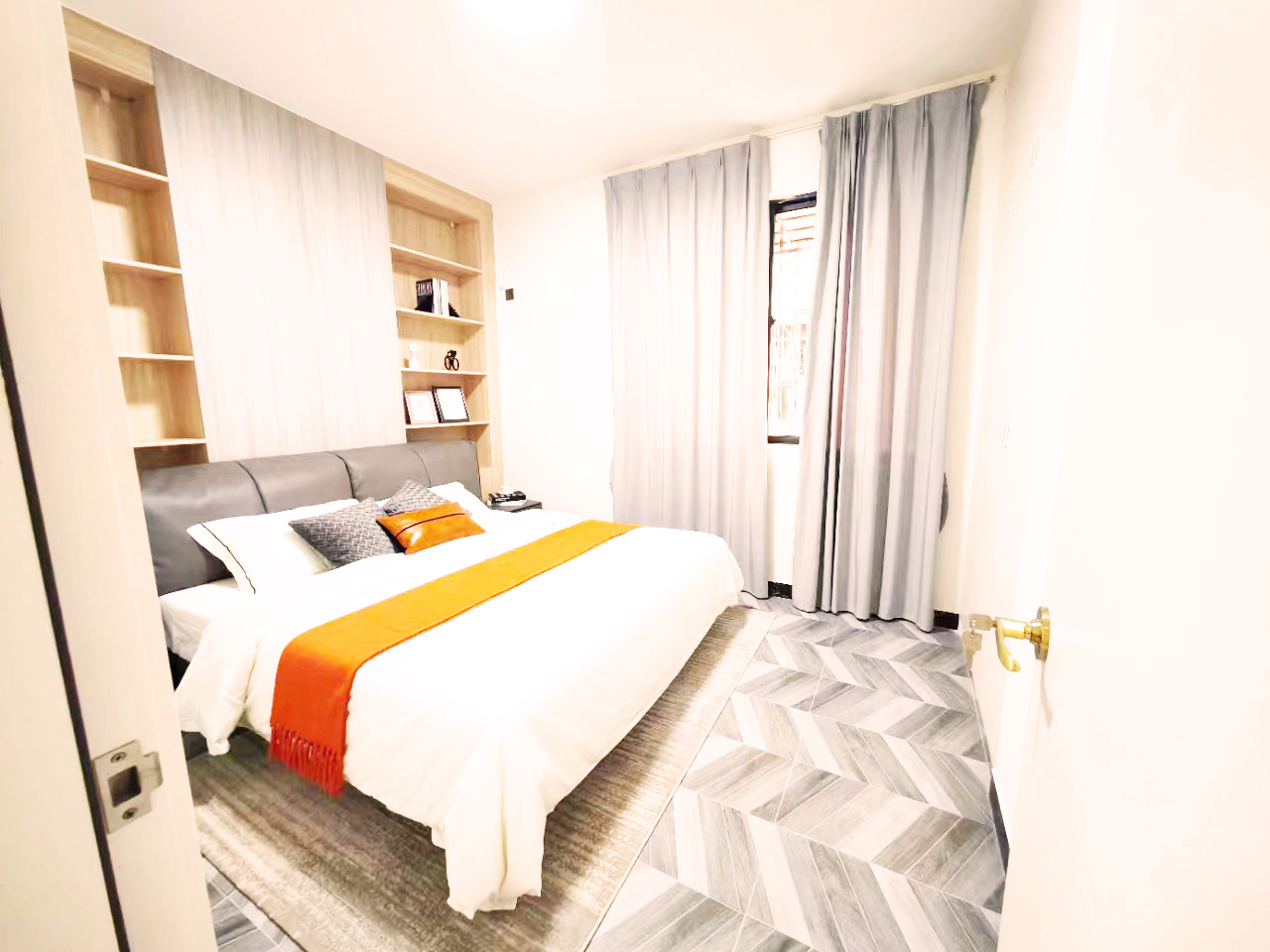 深圳龍崗小產權房|愛聯明庭