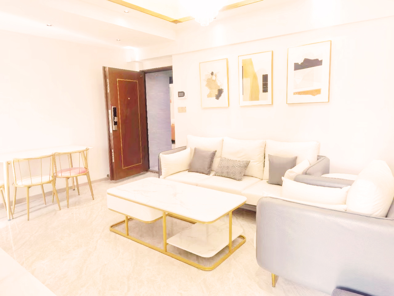 深圳石巖小產(chǎn)權(quán)房| 上屋.壹號(hào)   15萬/套