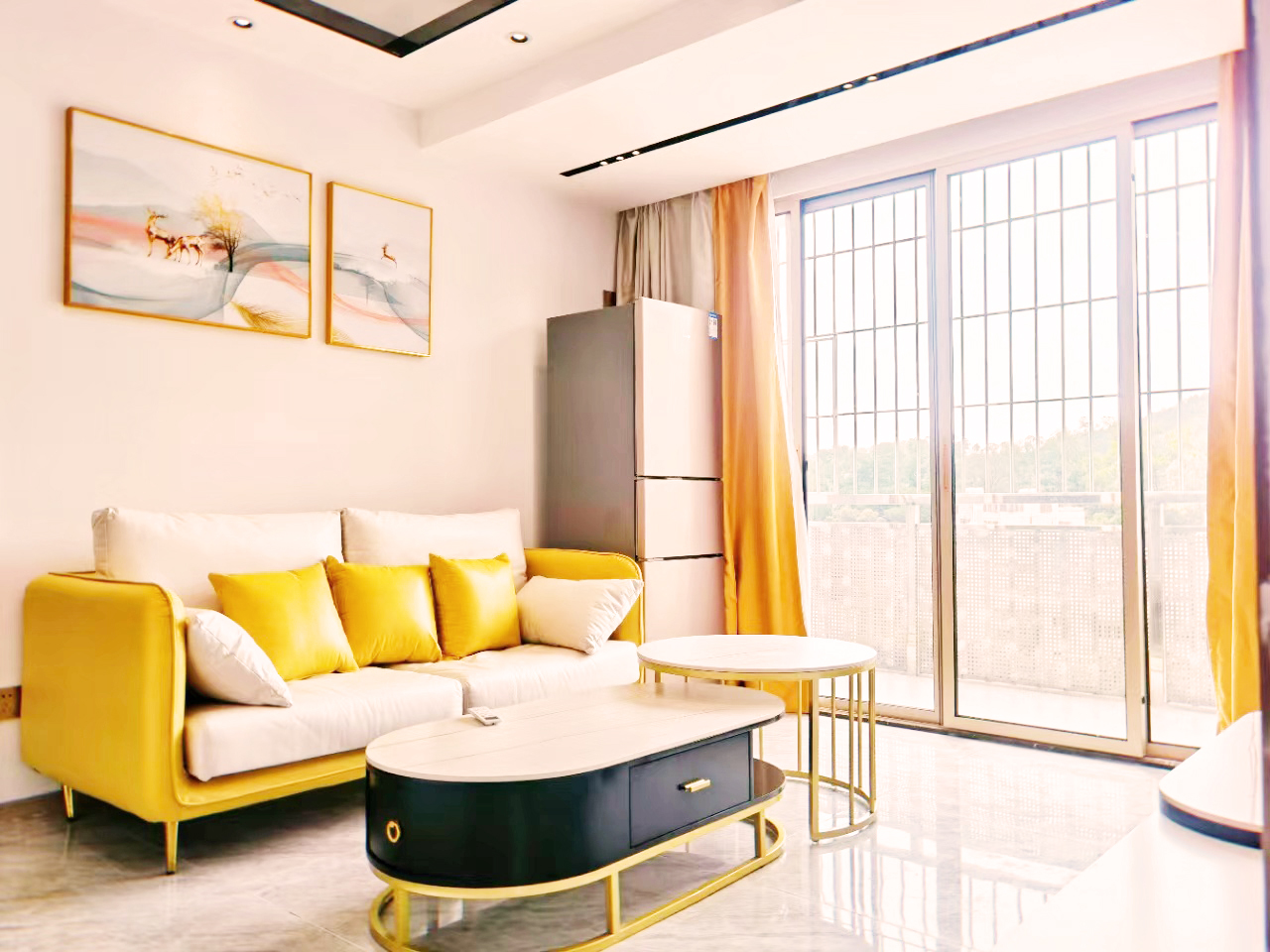 深圳石巖小產(chǎn)權(quán)房| 上屋.壹號(hào)   15萬/套